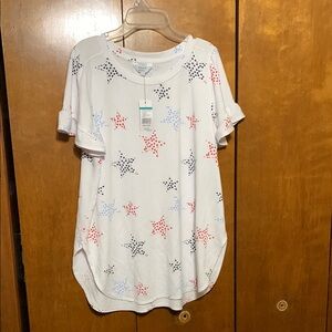 CROWN & IVY- Celebrate Independence Day with this Cute Star Print White Top